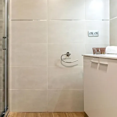 Apartment Genteel Recaredo *